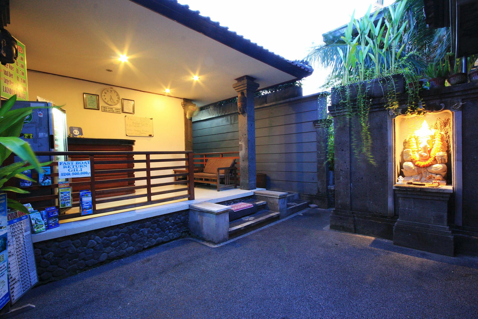 Letos Kubu Homestay Homestay